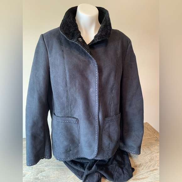 Janzen Jacket - Picture 1 of 4